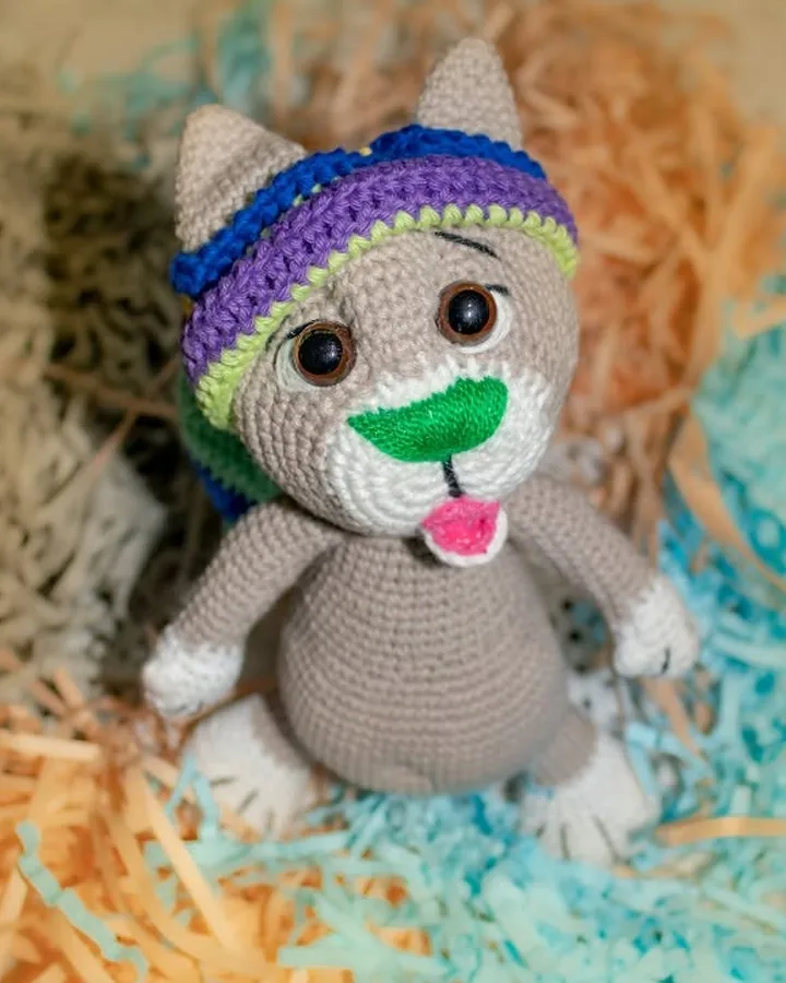 Amigurumi con gorrito