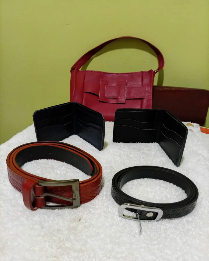 Cartera, billeteras y correas